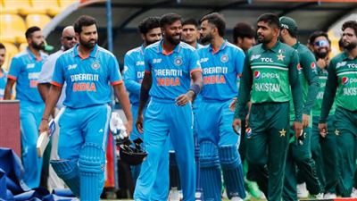 एशिया कप में भारत बनाम पाकिस्तान हेड टू हेड के आंकड़े, जानें किसका पलड़ा भारी