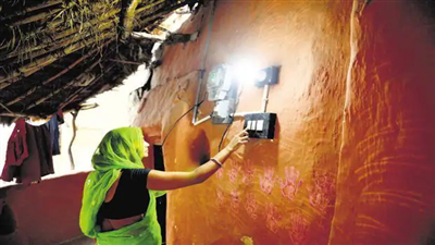 आजादी के 76 साल बाद जिले के 373 गांवों में पहली बार पहुंचेगी बिजली 