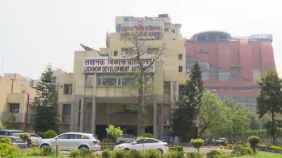लखनऊ में LDA के पुराने फ्लैट खरीदारों को बड़ी राहत: अब नए आवंटियों से नहीं वसूला जाएगा तीन साल का पिछला मेंटेनेंस शुल्क, बोर्ड के फैसले से खत्म हुआ 50-60 हजार का अतिरिक्त बोझ